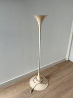 Panthella Louis Poulsen vintage vloerlamp-voor onderdelen, Huis en Inrichting, Lampen | Vloerlampen, Ophalen, Zo goed als nieuw
