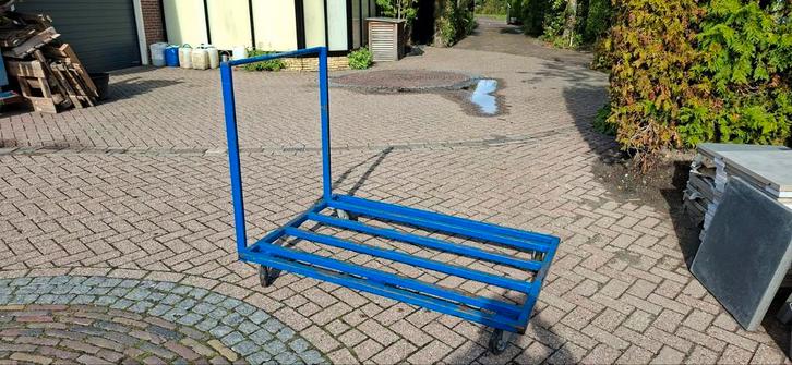 Blauwe Tegelkar / Transportkar 1x1,5 m hoog 1 m € 100,-, Tuin en Terras, Tuinpoorten, Ophalen