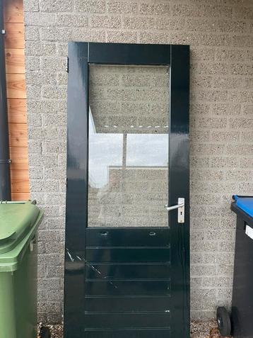 Buitendeur 211,5 x 83 cm beschikbaar voor biedingen