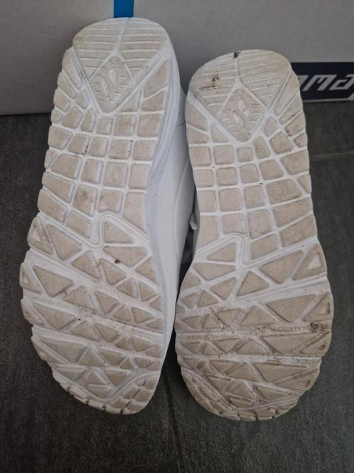 Kinder schoenen, Huis en Inrichting, Slaapkamer | Matrassen en Bedbodems, Zo goed als nieuw, 140 cm, 200 cm, Eenpersoons, Ophalen
