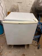 Kleine Proline koelkast - 47x47x44 cm, Ophalen, Minder dan 85 cm, Minder dan 75 liter, 45 tot 60 cm