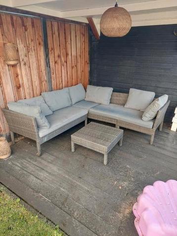 Nette loungeset / tuinset. Goede staat!  beschikbaar voor biedingen
