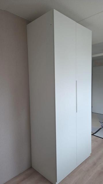 2 pax deuren mat wit met 1 handgreep 