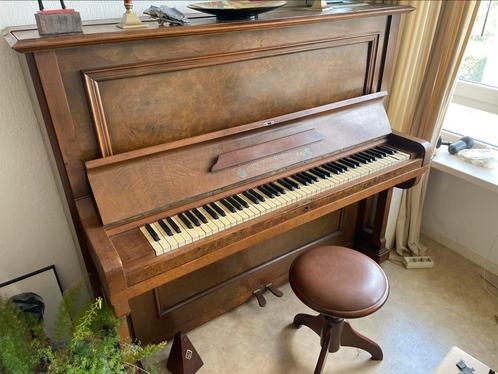 Antieke Zimmerman Piano. Hamburg van voor WO 1., Muziek en Instrumenten, Piano's, Gebruikt, Piano, Bruin, Ophalen