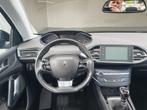 Peugeot 308 SW 1.2 PureTech Blue Lease Executive NAVI/PANO/P, Auto's, Peugeot, Voorwielaandrijving, Stof, Gebruikt, Euro 6