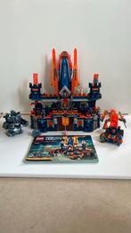 Lego nexo knights 70357 ridder kasteel met spaceshuttle, Kinderen en Baby's, Speelgoed | Duplo en Lego, Ophalen of Verzenden, Zo goed als nieuw