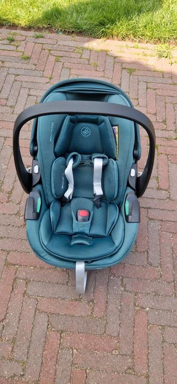 Maxi Cosi Pebble 360 Pro - Zo goed als nieuw! beschikbaar voor biedingen