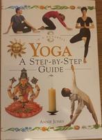 Yoga a step by step guide - Annie Jones, Ophalen of Verzenden, Zo goed als nieuw, Gezondheid en Conditie, Annie Jones