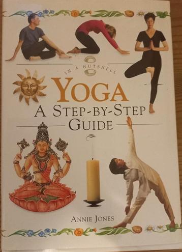 Yoga a step by step guide - Annie Jones beschikbaar voor biedingen