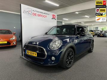 Mini Mini 1.5 Cooper Business / NL-auto / Navigatie / Leer beschikbaar voor biedingen