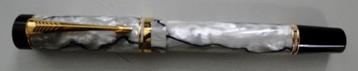 Parker Duofold Pearl and Black beschikbaar voor biedingen