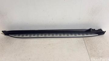 Mercedes-Benz GLC W253 Sidestep treeplank rechts A2535200600 beschikbaar voor biedingen