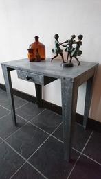 vintage zwaar verzinkt plaatijzer side table tafel 1950, Antiek en Kunst, Ophalen of Verzenden