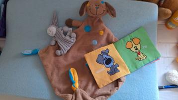 Grote knuffel, knisperdoekje Woezel en Pip en kleine knuffel beschikbaar voor biedingen