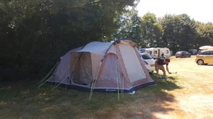 Nevada Outwell M. 5 persoons tunneltent net 2 slaapcabines, Caravans en Kamperen, Tenten, Zo goed als nieuw, Ophalen