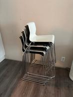 IKEA GLENN barkrukken – 6 stuks (3 wit / 3 zwart), Ophalen, 5 krukken of meer, 60 tot 90 cm, Zo goed als nieuw