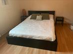 Zwart Ikea bed met nachtkastjes 140 x 200 cm, Ophalen, Gebruikt, Zwart, Tweepersoons