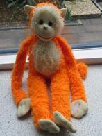 Oranje met cremekleurige aap meet ca 42 cm totaal, Kinderen en Baby's, Speelgoed | Knuffels en Pluche, Ophalen of Verzenden, Zo goed als nieuw