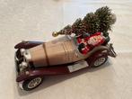 Kerst modelauto met kerstman en kerstboom 1:18 (25 a 30cm), Ophalen of Verzenden, Gebruikt, Auto, Bburago