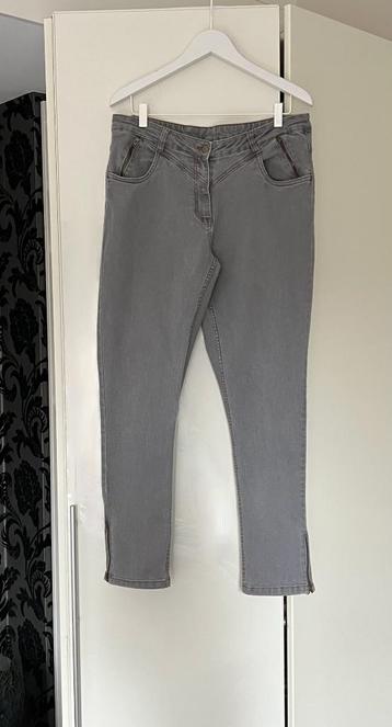 Grijze jeans met stretch; AproductZ; maat 44 beschikbaar voor biedingen