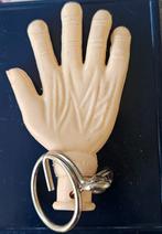 Handje vintage sleutelhanger, Ophalen of Verzenden, Zo goed als nieuw