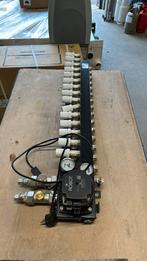 Nieuwe 15 groeps Robot verdeler compleet, Doe-het-zelf en Verbouw, Verwarming en Radiatoren, Ophalen of Verzenden, Zo goed als nieuw