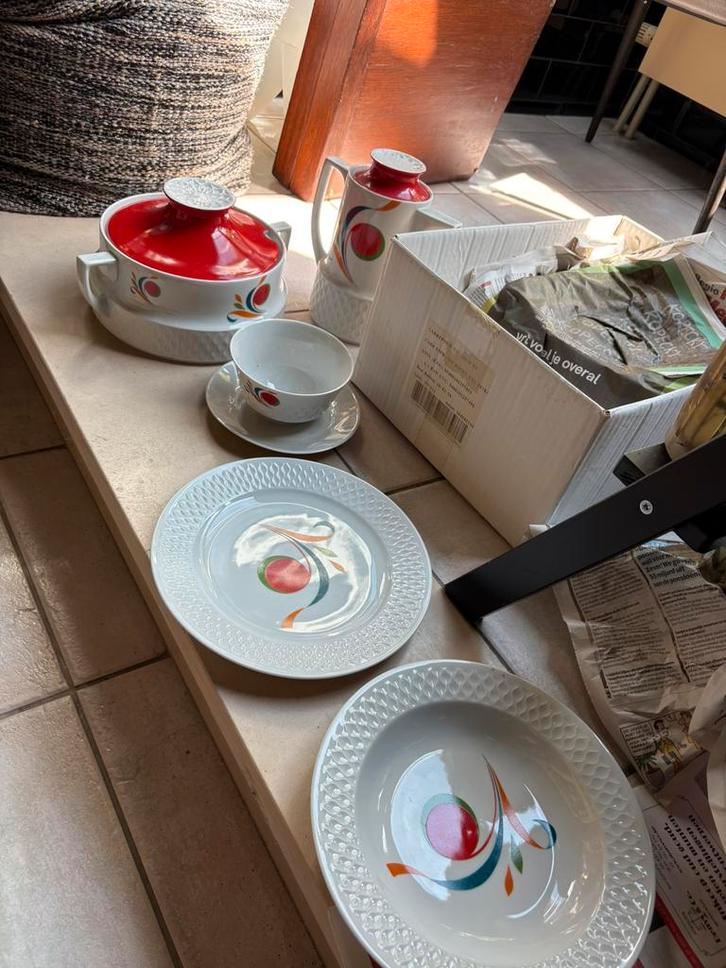 Bavaria porseleinen retro servies 38 items, Huis en Inrichting, Keuken | Servies, Zo goed als nieuw, Bord(en), Overige stijlen