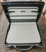 Nette 'vintage' Samsonite attachékoffer / zakenkoffer, Ophalen, Hard kunststof, Slot, Minder dan 50 cm