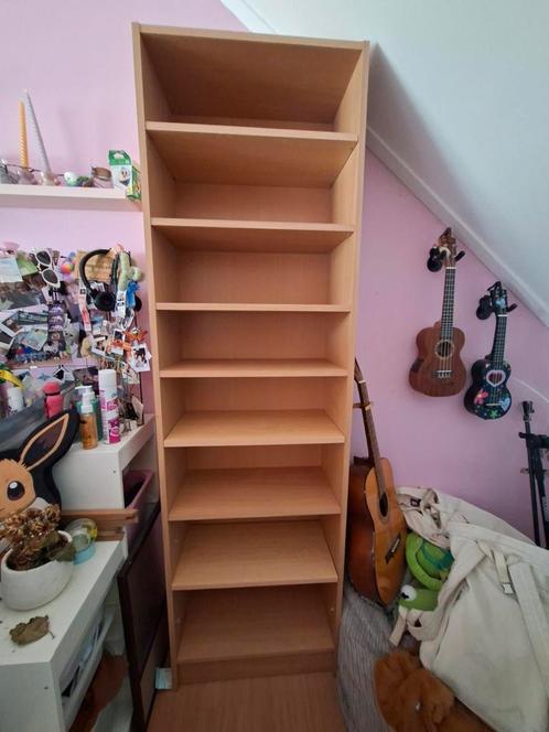 Ikea boekenkast MOET SNEL WEG., Huis en Inrichting, Kasten | Boekenkasten, Zo goed als nieuw, 200 cm of meer, 25 tot 50 cm, Ophalen