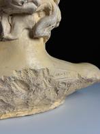 Hoofd Beeld Apollo, Ophalen