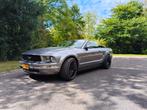 Ford 2006 Grijs, 4009 cc, Achterwielaandrijving, Zwart, Cabriolet