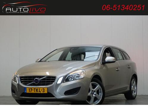 Volvo V60 1.6 T3 Momentum AUTOMAAT! LEER NAVI CLIMA PDC TREK, Auto's, Volvo, Bedrijf, Te koop, V60, ABS, Airbags, Airconditioning