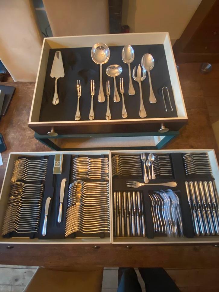 12 persoons cassette, Christofle Albi, 158 delen izgst, Antiek en Kunst, Antiek | Bestek, Ophalen of Verzenden