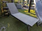 4 ligbedden. Ieder voor 5 eur, 55 x 188 x 30 hoog
Aluminium., Ophalen, Gebruikt, Aluminium
