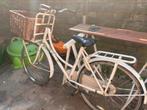 Witte Batavus fiets., Fietsen en Brommers, 56 cm of meer, Ophalen, Gebruikt, Batavus