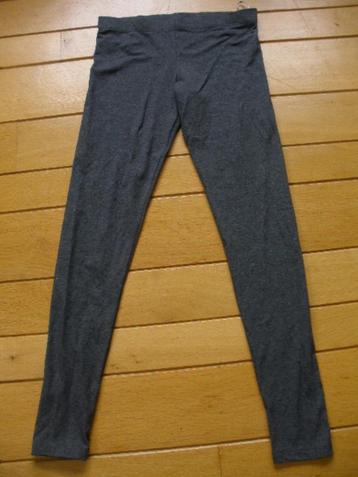 H&M legging grijs maat XS beschikbaar voor biedingen