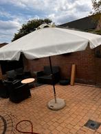 Grote parasol 3 mtr met zware voet, Tuin en Terras, Ophalen, Zo goed als nieuw