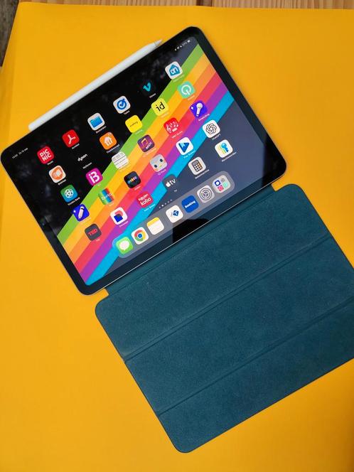 ipad Air 4e gen + Apple Pencil + Hoesje (prijs was 876 euro), Computers en Software, Apple iPads, Gebruikt, Apple iPad Air, Wi-Fi