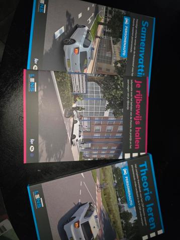 Nieuwe boeken voor auto theorie beschikbaar voor biedingen