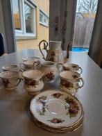 Ouderwets servies van oma - incompleet, Antiek en Kunst, Ophalen of Verzenden