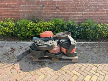 Brandweerslang 2,5 duim beschikbaar voor biedingen