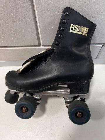 Zwarte leren rollerskates, skates, Wednesday night, jogger o beschikbaar voor biedingen