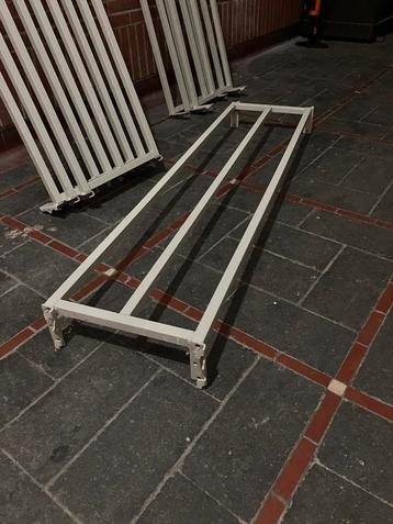 Overtoom combistore legplanken beschikbaar voor biedingen