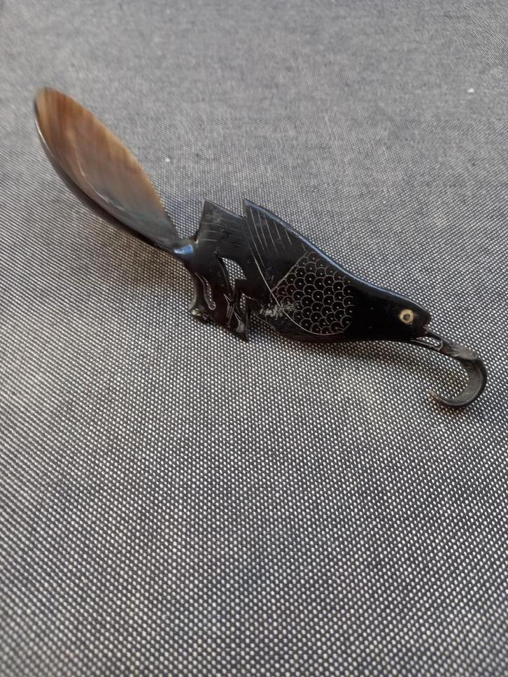 Vintage opscheplepel van koeienhoorn., Antiek en Kunst, Antiek | Bestek, Ophalen of Verzenden