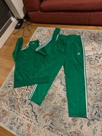 Adidas groene trainingspak maat L, Maat 52/54 (L), Wandelen of Outdoor, Ophalen of Verzenden, Zo goed als nieuw