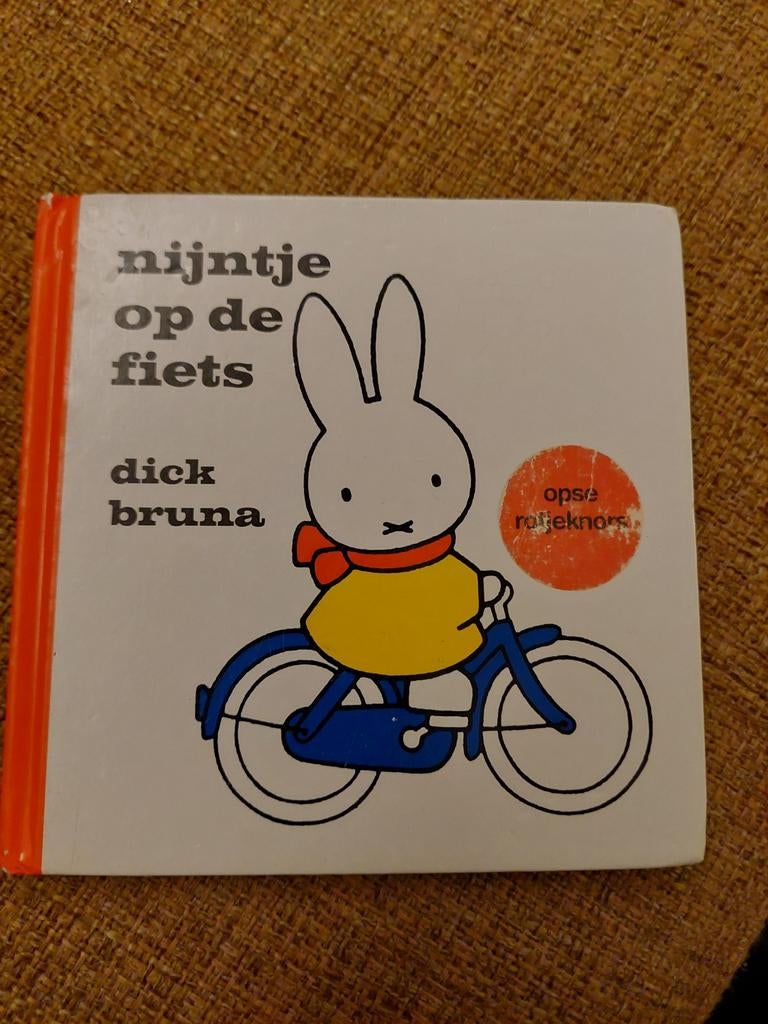 Dick Bruna - nijntje op de fiets opse Rotjeknors, Boeken, Fictie algemeen, Ophalen of Verzenden, Zo goed als nieuw, Dick Bruna