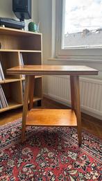 Mid-century modern style side table, Huis en Inrichting, Tafels | Sidetables, Ophalen, Gebruikt, 50 tot 100 cm, 25 tot 50 cm