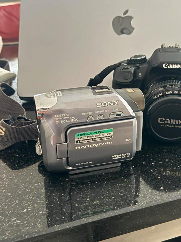 Sony DCR-HC42E Handycam - MiniDV Camcorder, Audio, Tv en Foto, Videocamera's Analoog, Camera, Overige soorten, Ophalen of Verzenden