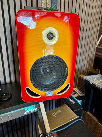 Gibson LP8 active studio monitors beschikbaar voor biedingen
