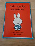 Nieuw kleurboek het nijntje dick bruna vintage retro 1979, Ophalen of Verzenden, Zo goed als nieuw, Materiaal